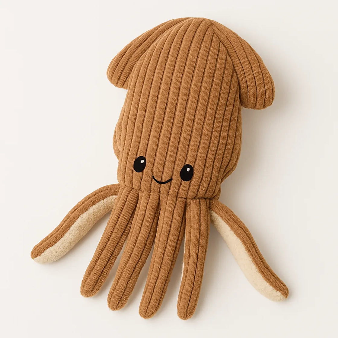 Rengöra caramel corduroy squid stuffed animal with cream underside on white background